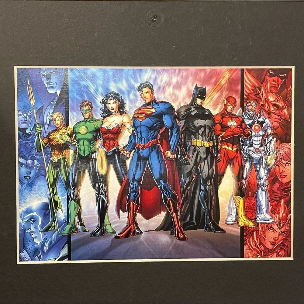 DC Super Heroes Collection Hardcover + 4 Superhero Art‎ Prints (DC/Marvel)